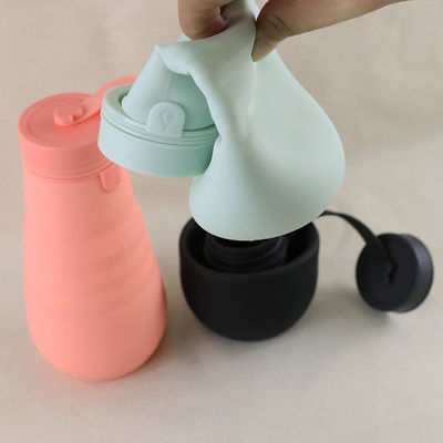 Morbidezza 500Ml pieghevole della bottiglia di acqua del silicone del ODM dell'OEM per correre