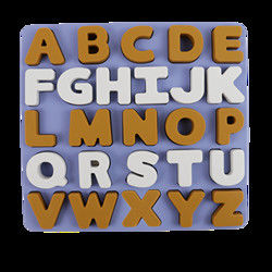 Puzzle del silicone dei bambini del commestibile con forma di alfabeto delle lettere