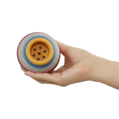 Silicone educativo che impila le tazze per le particelle elementari mettere i denti