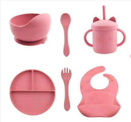 Custom Pantone Color set da cena in silicone 5 Pcs Set da svezzamento a aspirazione in silicone Materiale di grado alimentare OEM ODM