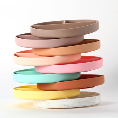 Tipo giro di aspirazione dell'insieme della piastrina del bambino del silicone a forma di per l'alimentazione del bambino
