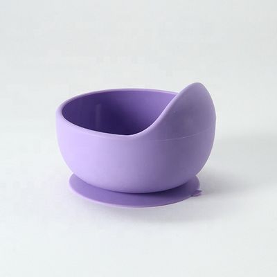 La ciotola durevole del silicone di multi colori ha messo delicatamente flessibile per l'alimentazione del bambino
