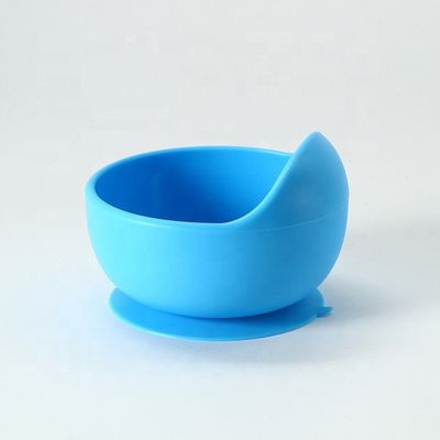 La ciotola durevole del silicone di multi colori ha messo delicatamente flessibile per l'alimentazione del bambino