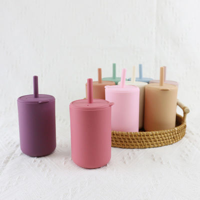 Il giro multiplo della tazza dei bambini del silicone di colore modella la prova libera di caduta di BPA per l'infante
