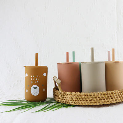 Il giro multiplo della tazza dei bambini del silicone di colore modella la prova libera di caduta di BPA per l'infante