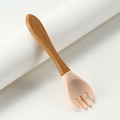 Commestibile le forchette ed i cucchiai del silicone termoresistenti con la maniglia di legno