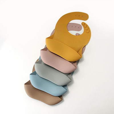 Busbana francese personale molle comoda del silicone impermeabile per il cibo bevente del bambino