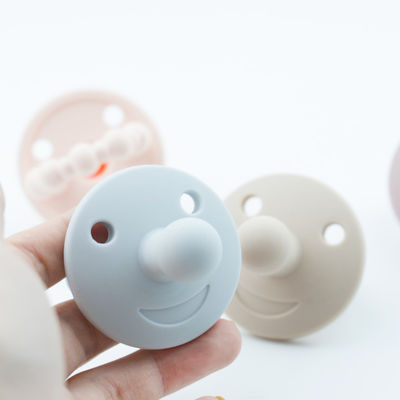 Supporto del sacchetto di Cat Kitty Shape Silicone Pacifier Case per le tettarelle di dentizione del bambino del bambino