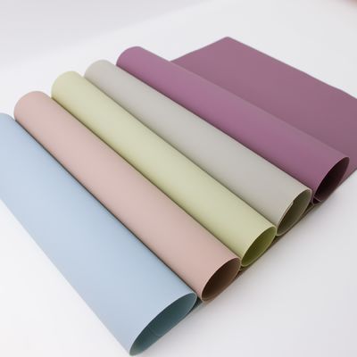 Stuoia di posto libera del silicone dei bambini di slittamento di BPA non variopinta con la stuoia su misura dello scrittorio della tovaglietta di logo