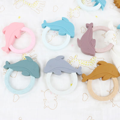 Bambino variopinto Teether del silicone con forma animale del pinguino del fumetto