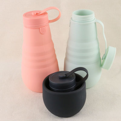Bottiglia bevente BPA del silicone pieghevole a perfetta tenuta libera per il campeggio di viaggio