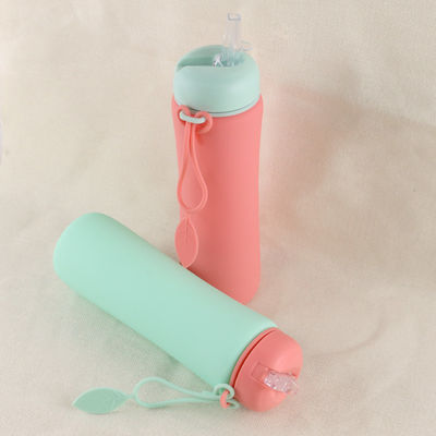 Bottiglia di acqua riutilizzabile del silicone di verde di rosa per l'OEM di viaggio di sport all'aperto
