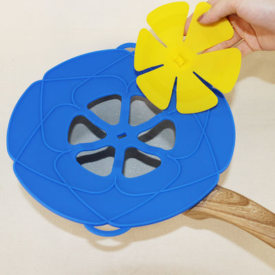 Il doppio di Pan Lid Cover Reusable With del silicone del commestibile appende per cucinare
