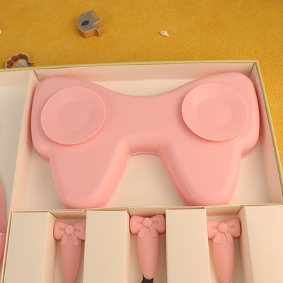Il multi bambino sicuro colorato di microonda del silicone placca con l'insieme d'alimentazione della ragazza del nodo dell'arco