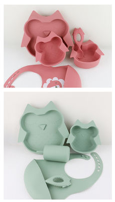 Le multi stoviglie del silicone di scopo hanno fissato non l'uso versatile del bastone