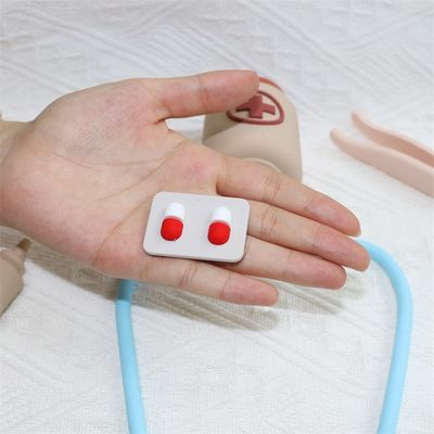 ODM Bambini giocattoli in silicone Eco-Friendly MOQ 100 BPA Free Kids Kit medico in silicone