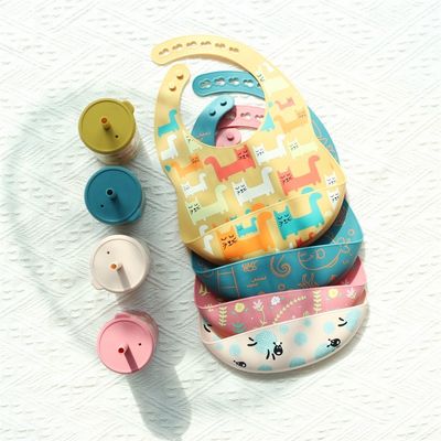 OEM facile da pulire silicone baby bib per 0-4 anni di età nutrimento del bambino stampa silicone bib tazza