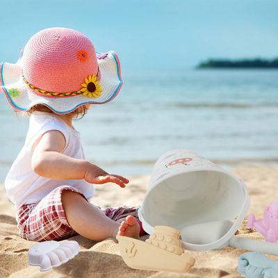 BSCI fabbrica all'ingrosso personalizzato EN71 testato stampa di trasferimento di calore silicone bianco chiaro Baby Toys kit sabbia giocattoli da spiaggia set per bambini