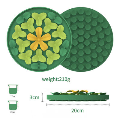 Prodotti per animali domestici in silicone personalizzati Fiore carino Modello di silicone per animali domestici Dog Food Feeding Mat Silicone Slow Feeder Licking Pad Dog food mat