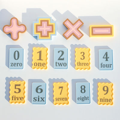 Giocattoli di silicone personalizzati OEM ODM personalizzati per bambini stampati con numero laser piccolo tabellone 10pcs pacchetto per bambini set di giocattoli educativi