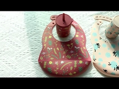 Tazza da bere in silicone con paglia per l' addestramento del bambino senza BPA Tazza da bere in silicone stampata